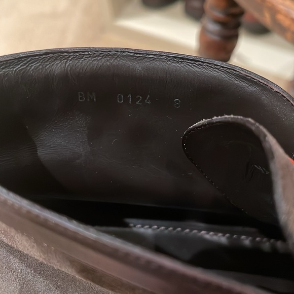Like Brand New, Authentic Louis Vuitton Men’s Suede Boot - Picture 8 of 9